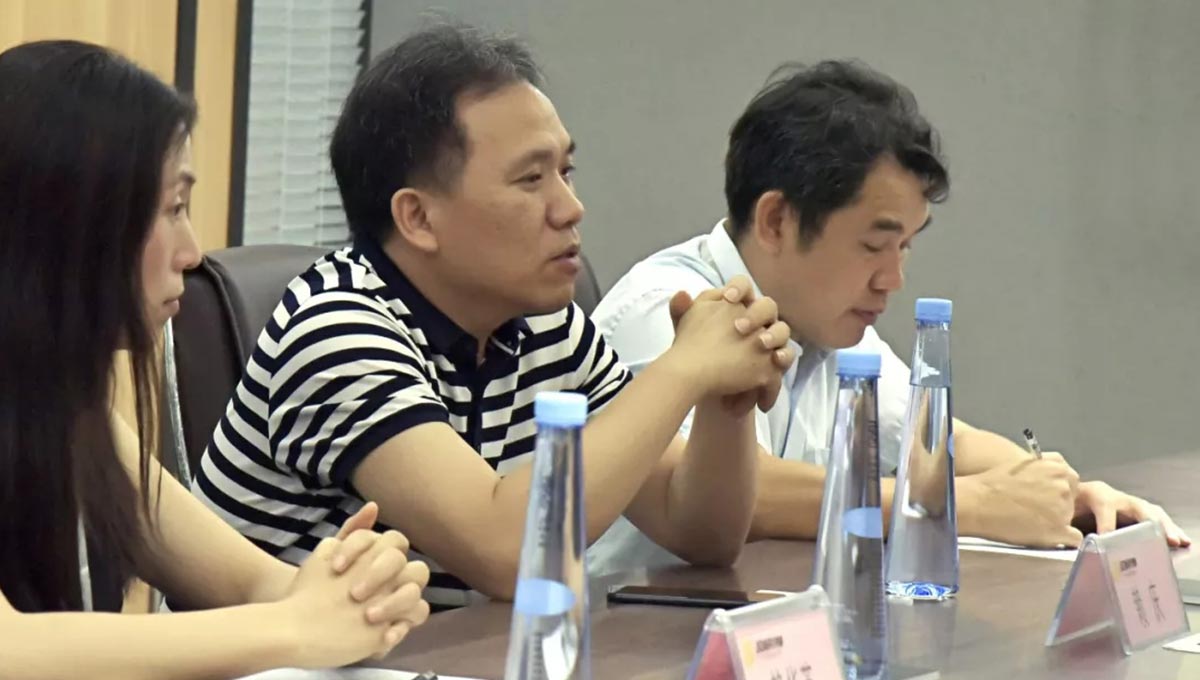 1702456663742460.jpg 莅临指导06.jpg