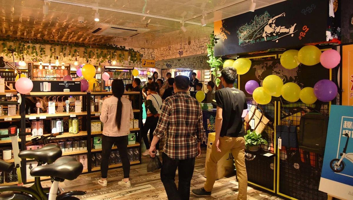 1702515797404499.jpg 传统数码01.jpg